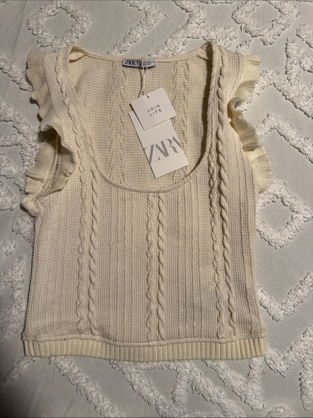 Zara Ivory Cable Knit Ruffle Sleeve Tank